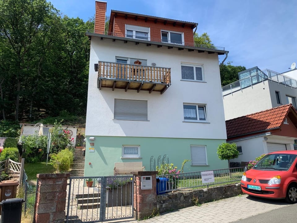 Facade/entrance, Other, On site