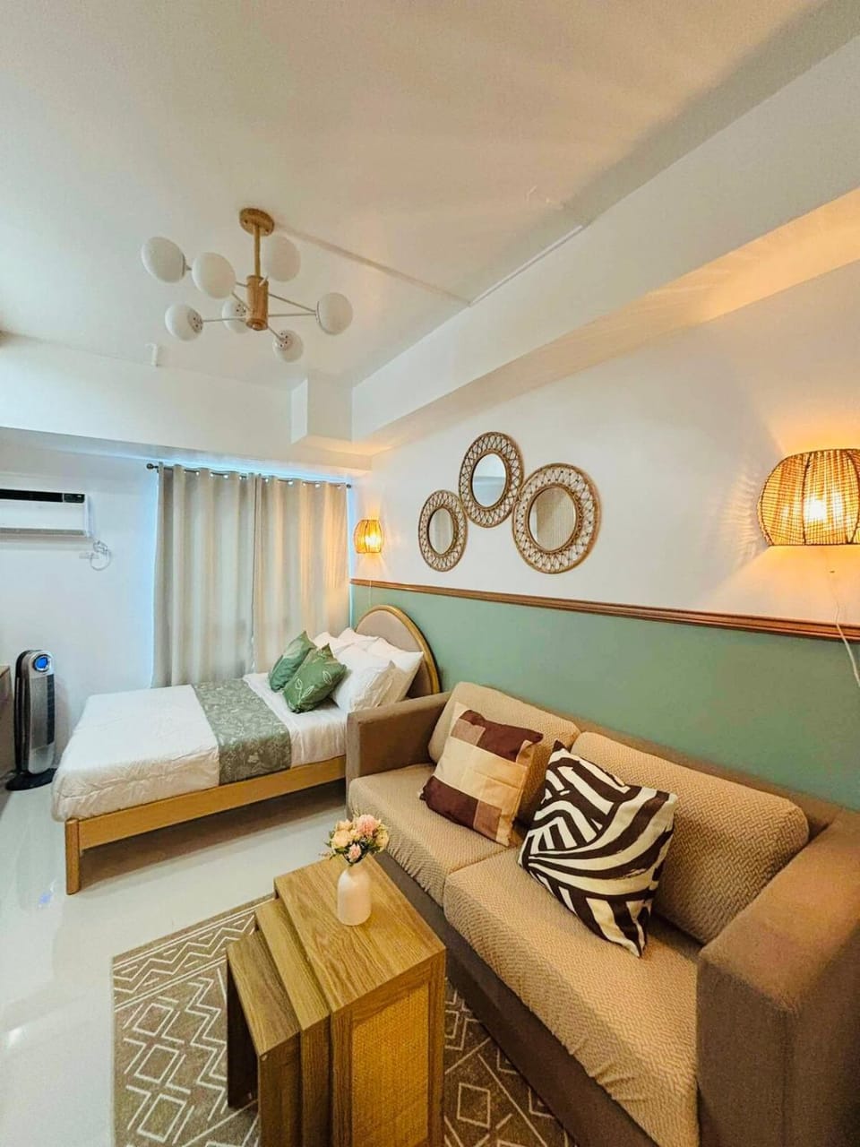 Metro Stay Grand View Tower Apartment in Pasay