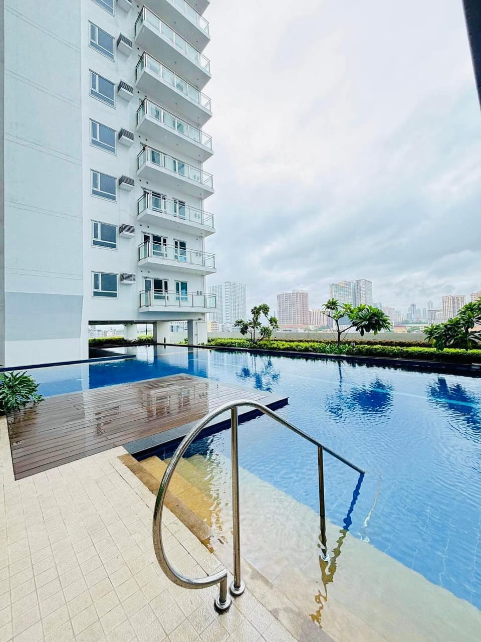 Property building, Swimming pool