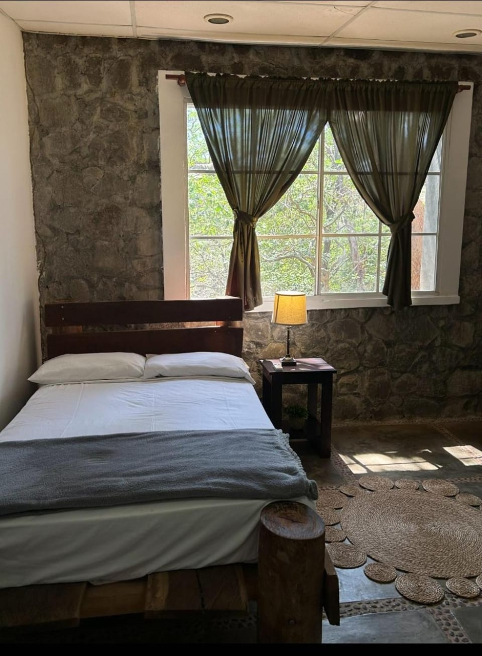 Atlakamani Surf Hotel in El Salvador