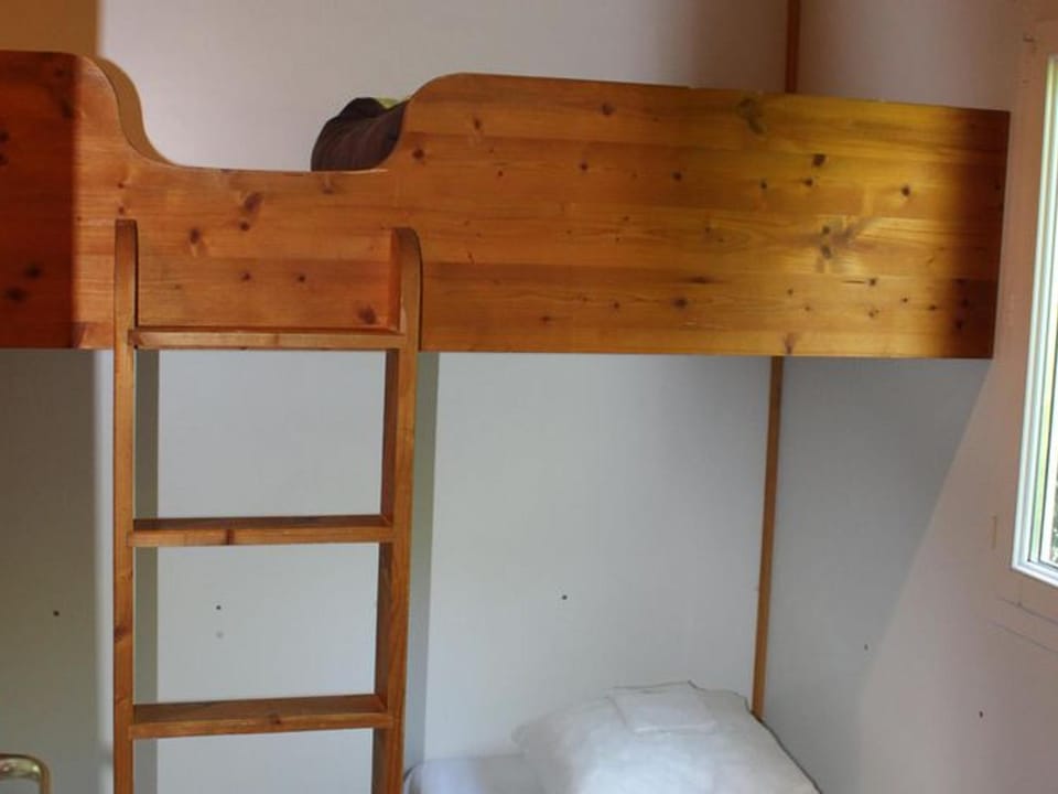Chalet 2 chambres avec terrasse aux Achards - API-1-52-686 Campground/ 
RV Resort in Pays de la Loire