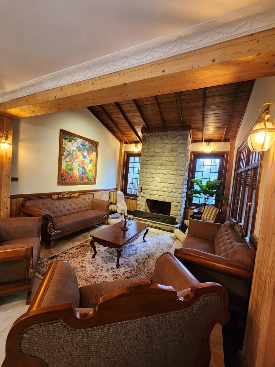 Living room, Seating area