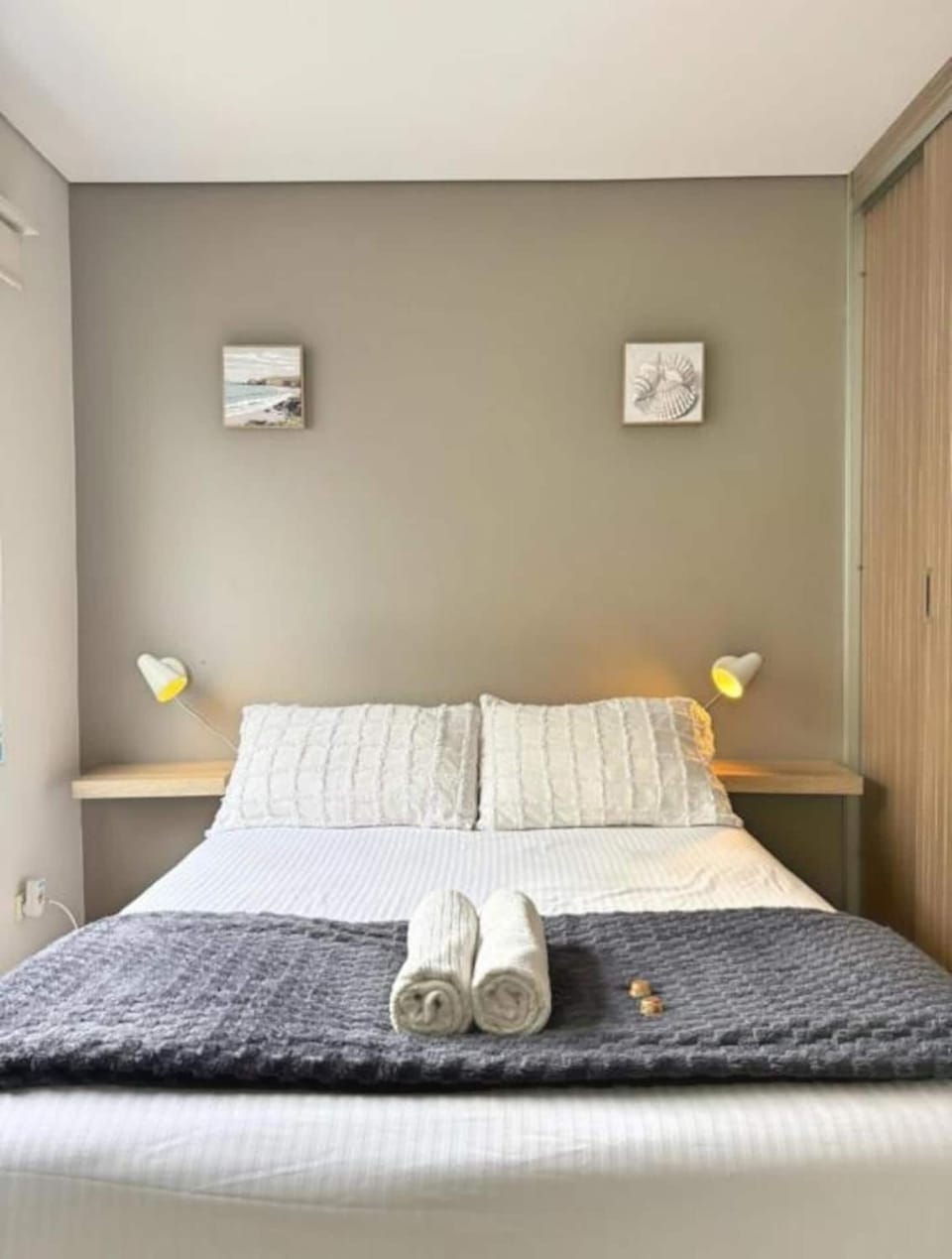 Beachfront Most Famous Beach Private Terrace Apartment in Bondi Beach