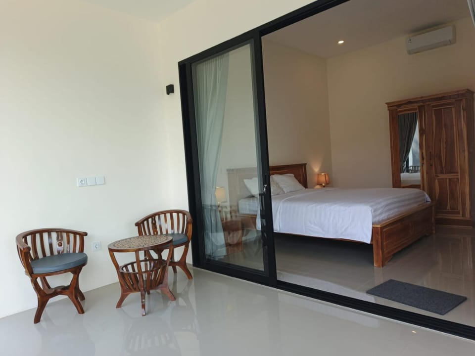 D'Bakis Guest House Bed and Breakfast in Bali