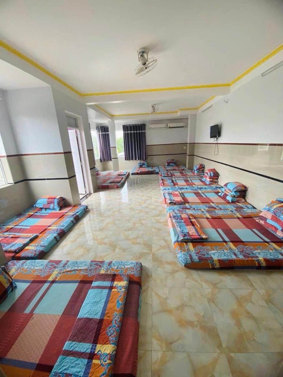 Nhà Nghỉ Cẩm Tiên 1 Apartment hotel in Kien Giang