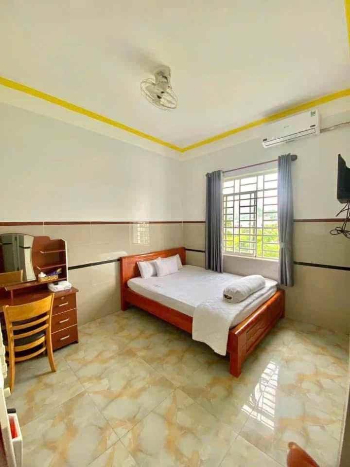 Nhà Nghỉ Cẩm Tiên 1 Apartment hotel in Kien Giang