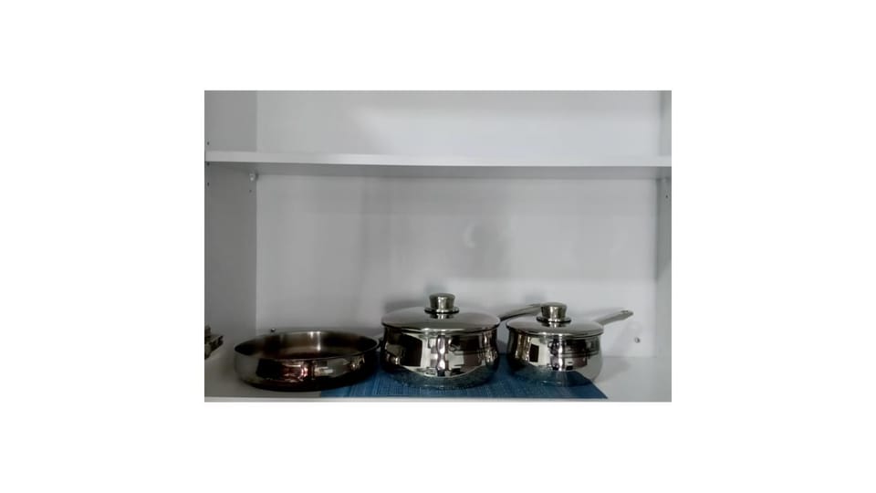 Kitchen or kitchenette, kitchen