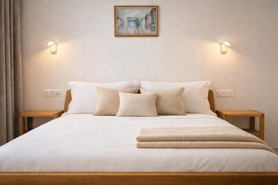 Bed, Bedroom