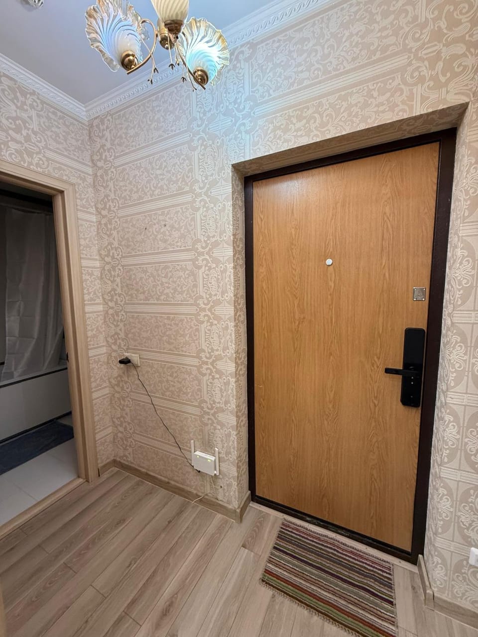 Элитная 2-х комнатная квартира возле Меги Розыбакиева Apartment in Almaty