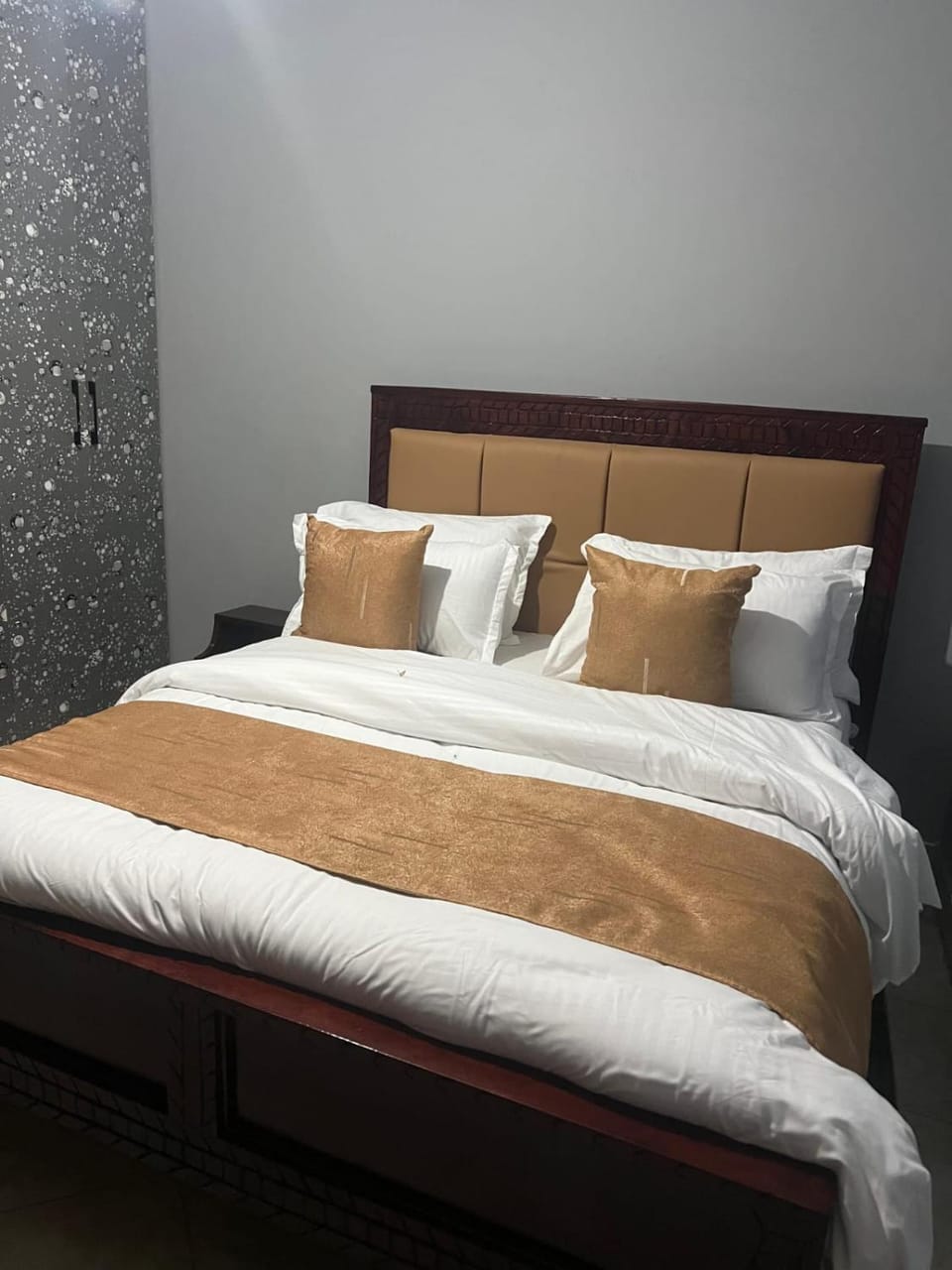 Cnc bnb Kimana- 3bedroom Bed and Breakfast in Kenya