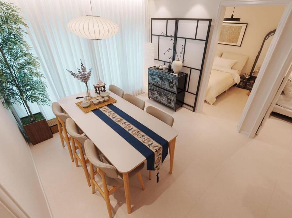 Communal lounge/ TV room, Living room, Dining area