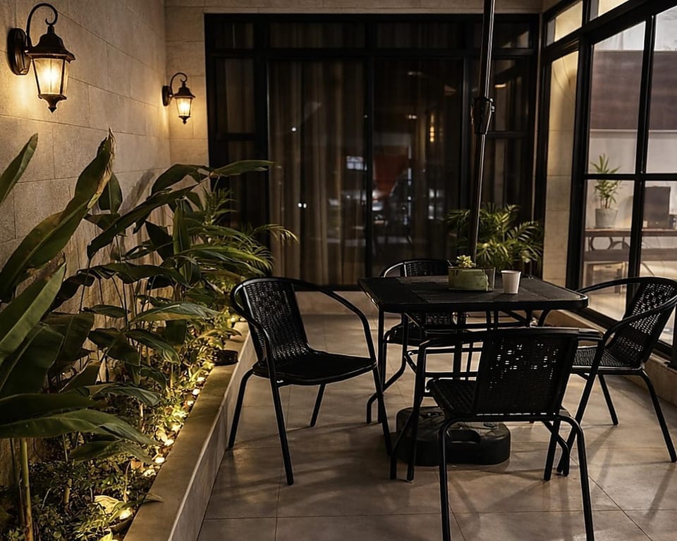 Patio, Balcony/Terrace, Internal: Not applicable to any particular room