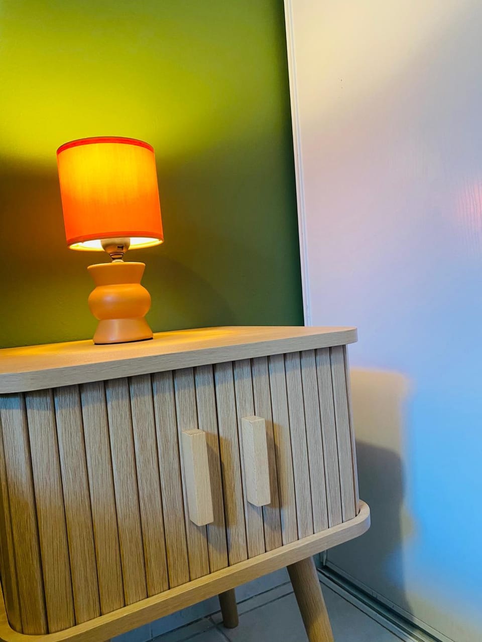 La Perle - Jacuzzi Balneo- Wifi - Parking PV Apartment in Lunel