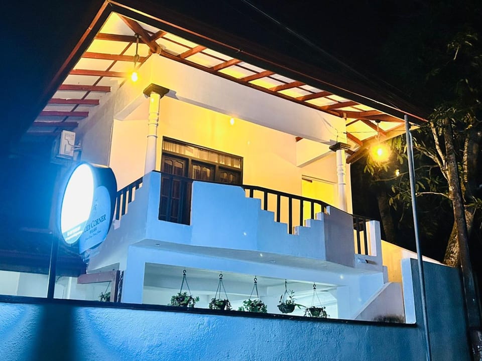Property building, Night, View (from property/room), Balcony/Terrace
