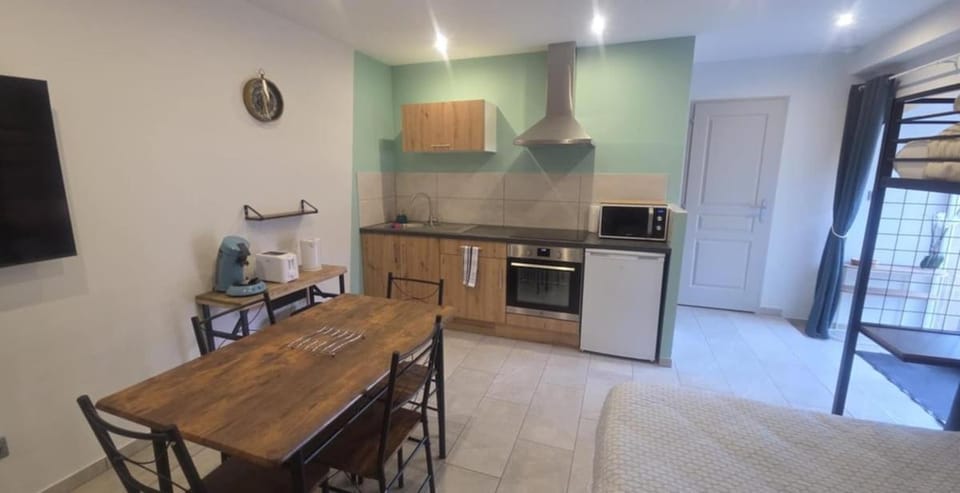 Appart RDC à Montagnac vers Le Puy-en-Velay Apartment in Auvergne-Rhône-Alpes
