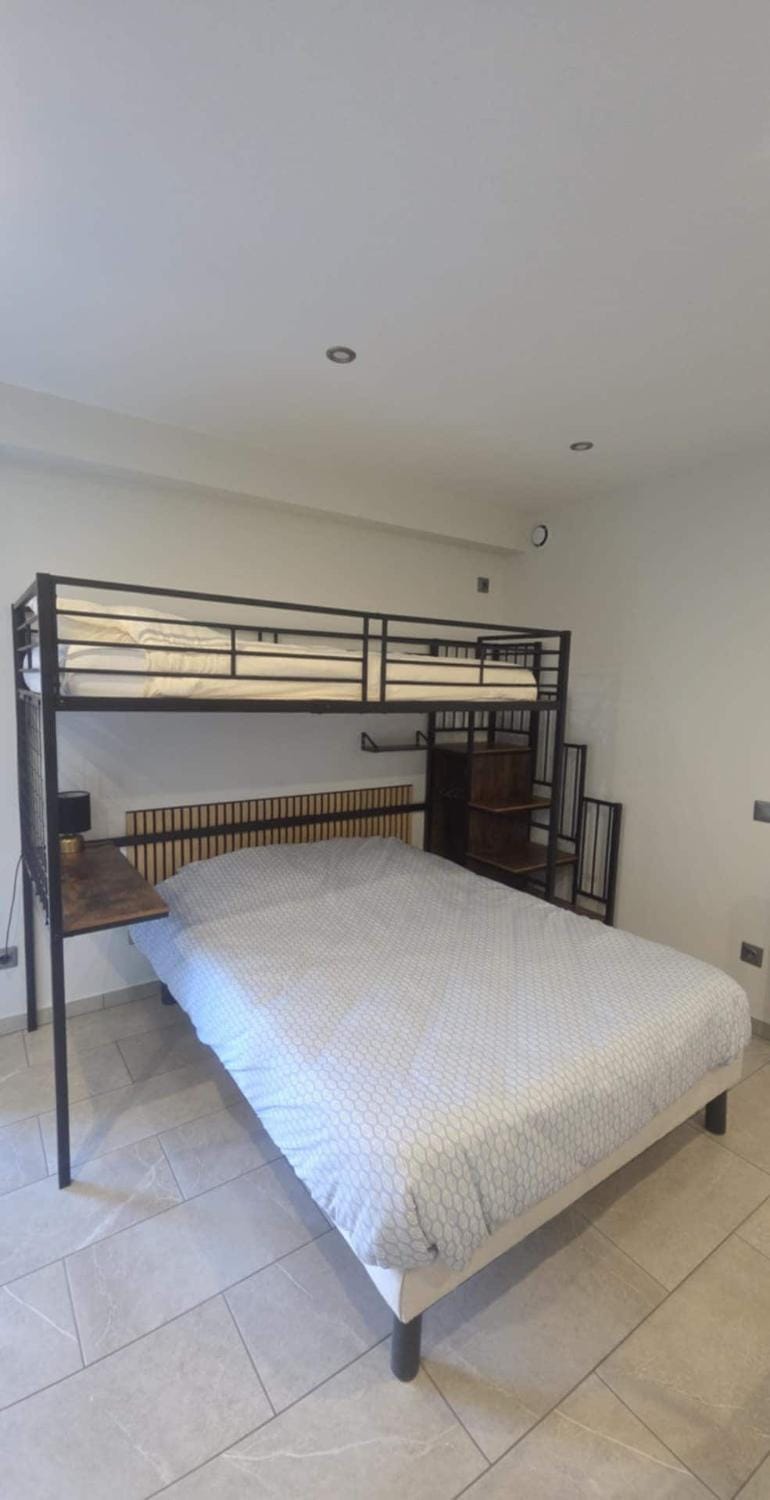 Appart RDC à Montagnac vers Le Puy-en-Velay Apartment in Auvergne-Rhône-Alpes