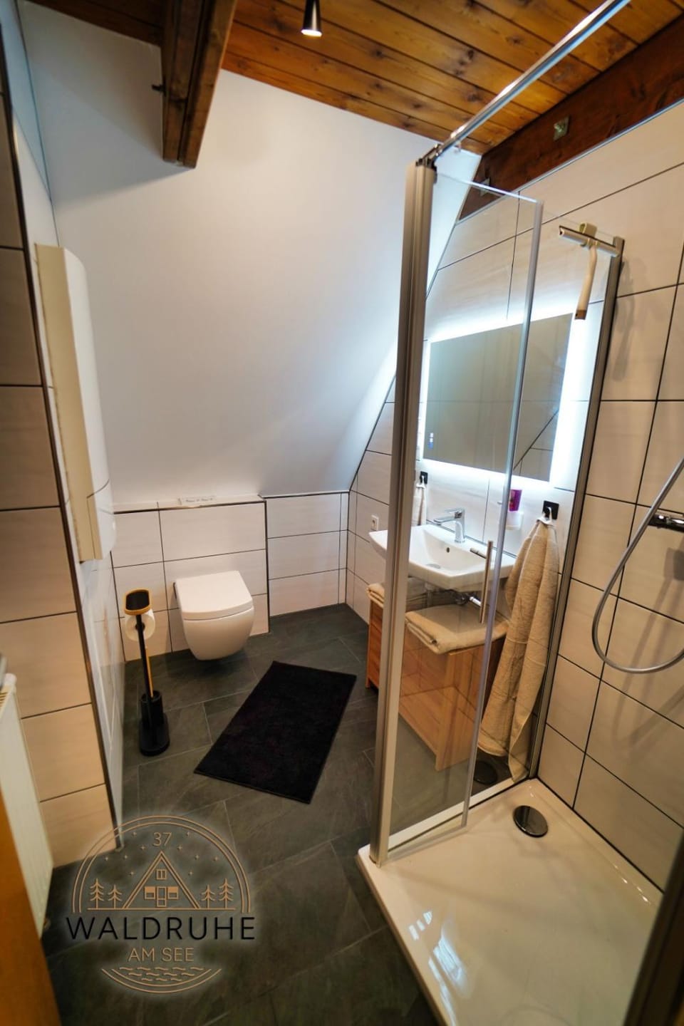Toilet, Bathroom