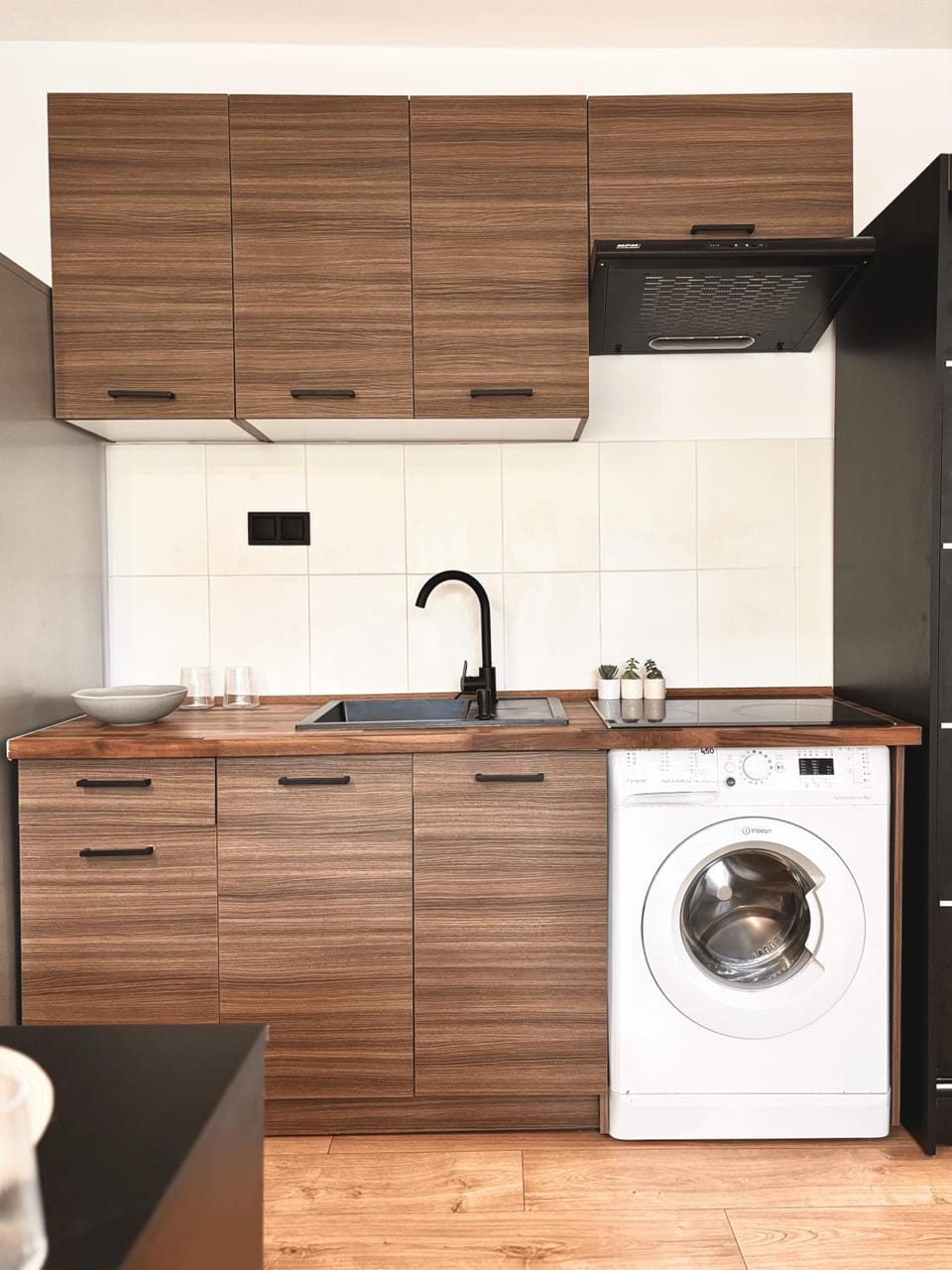 Studio obok metra! Apartamenty CinemaWola Apartment in Warsaw