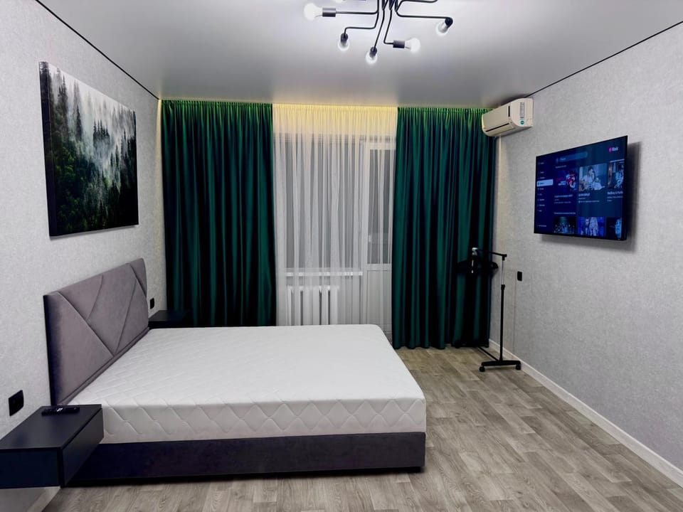 Однокімнатна квартира для двох Яхт Клуб Січ Apartment in Dnipro
