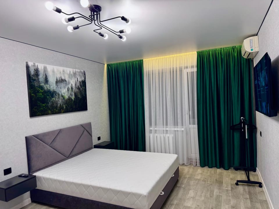 Однокімнатна квартира для двох Яхт Клуб Січ Apartment in Dnipro