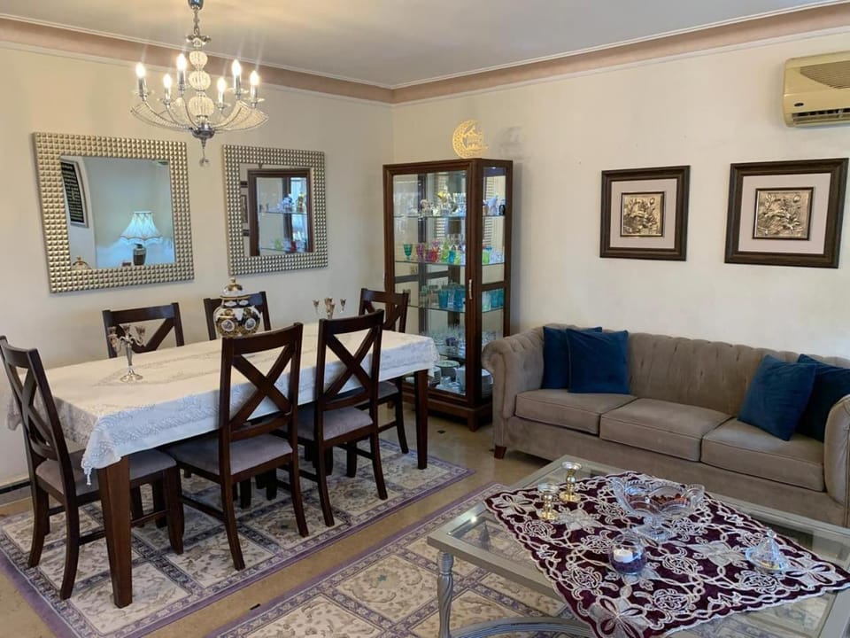 المهندسين شارع الفلاح Apartment in Egypt
