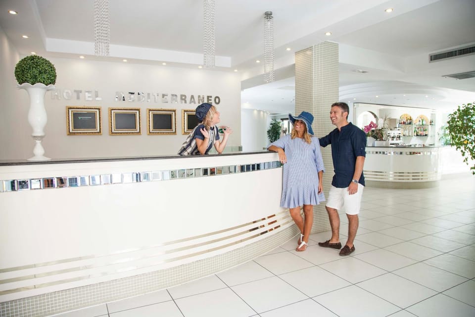 Lobby or reception, Family