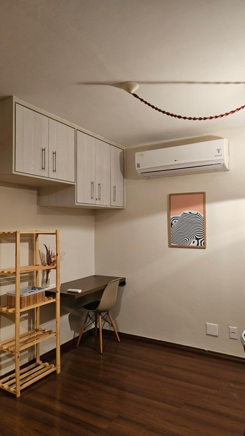 Studio confortável Asa Norte - próximo à UnB Apartment in State of Goiás