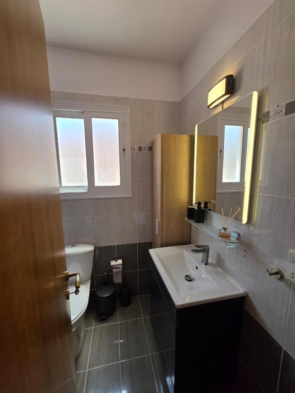Toilet, Bathroom