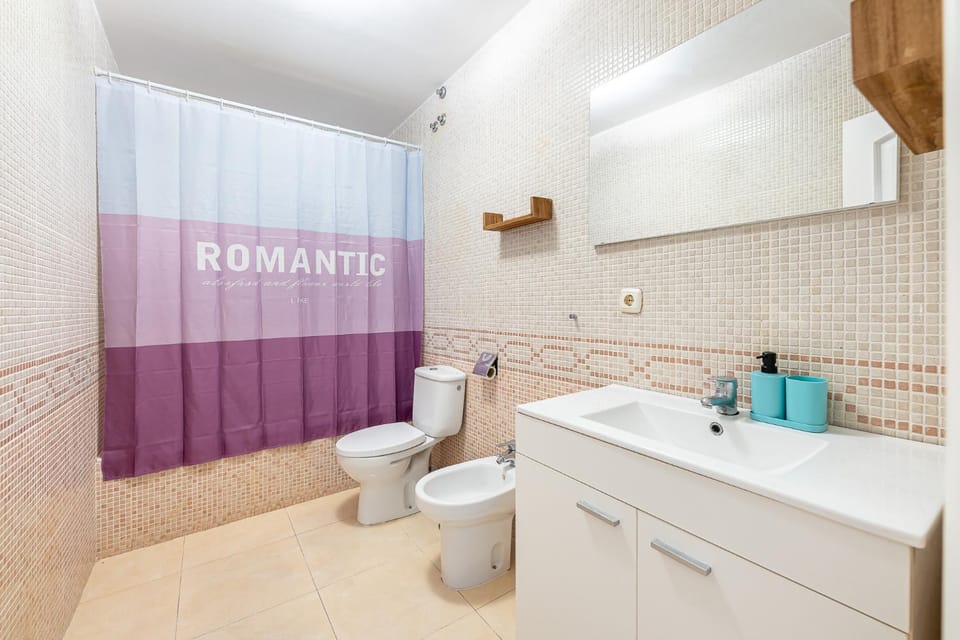 Shower, Toilet, Bathroom, Bath, bidet