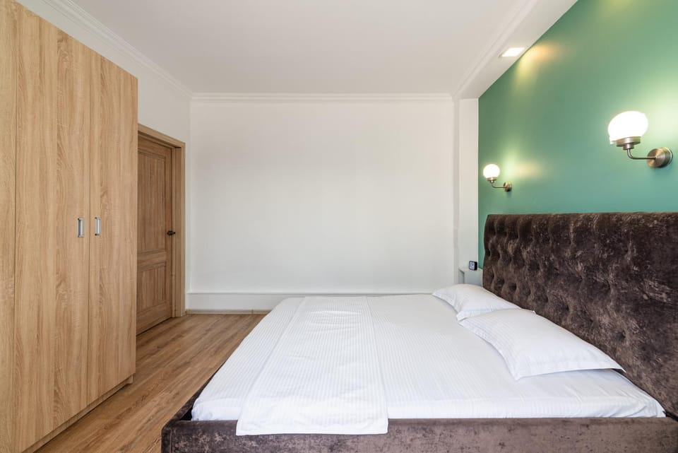 3-комн рядом с MEGA простор и стиль 6 чел Apartment in Almaty
