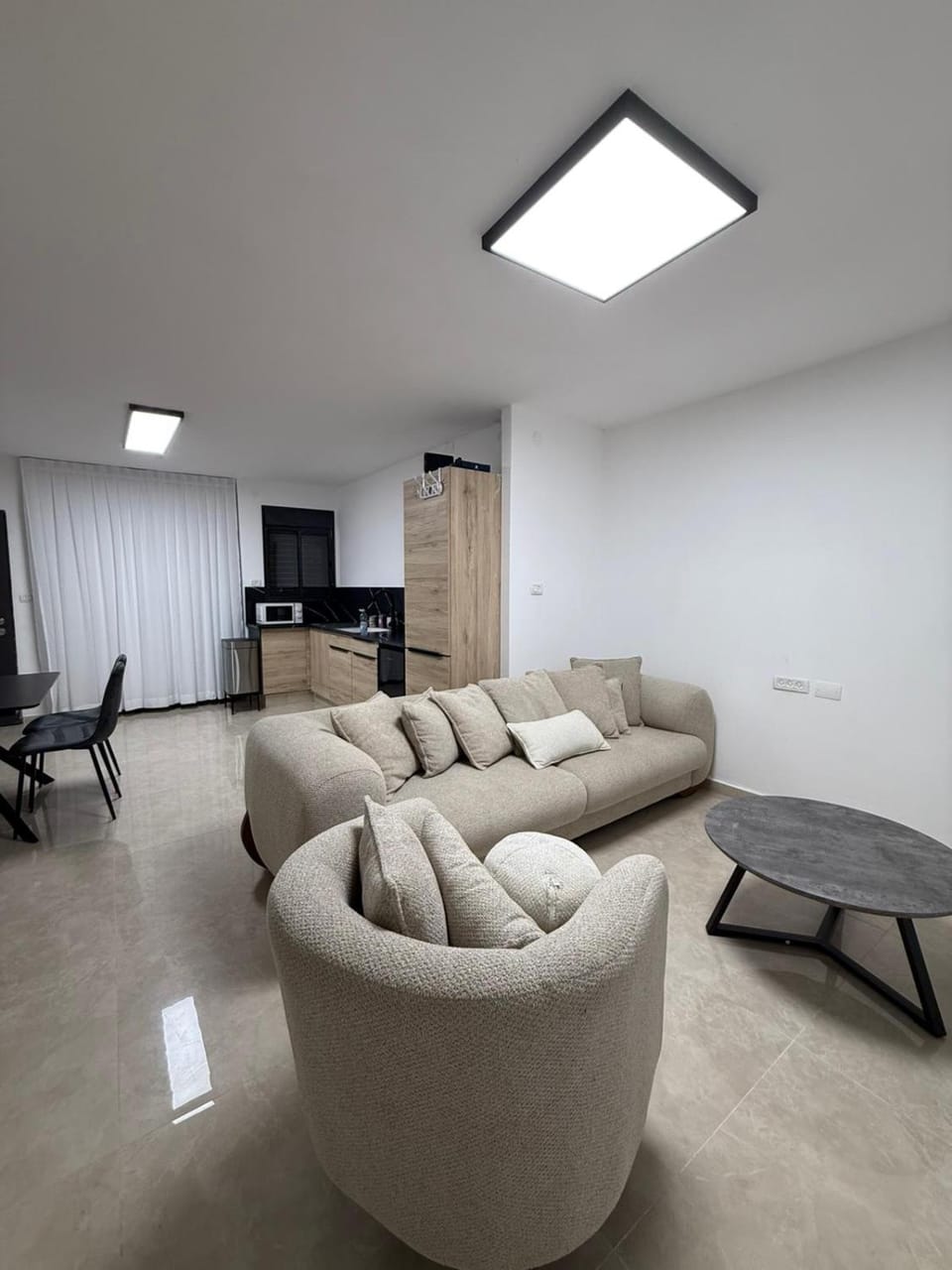 Daniel Hosting Apartment in North District