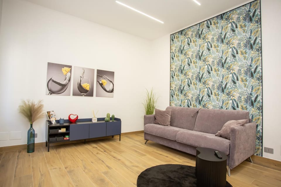 Living room, Decorative detail, Decorative detail, Seating area