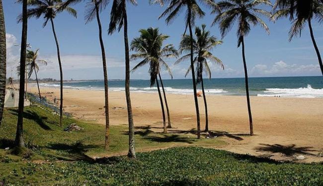Apartamento Mobiliado em frente ao Mar Apartment in Salvador