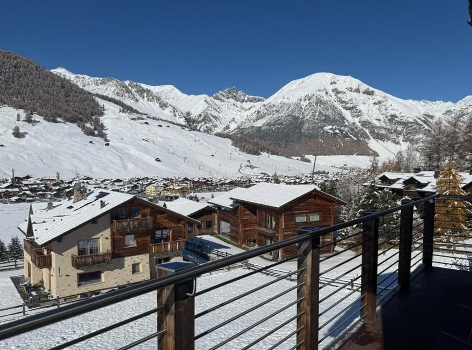 Holiday House Livigno NEW Apartment in Canton of Grisons