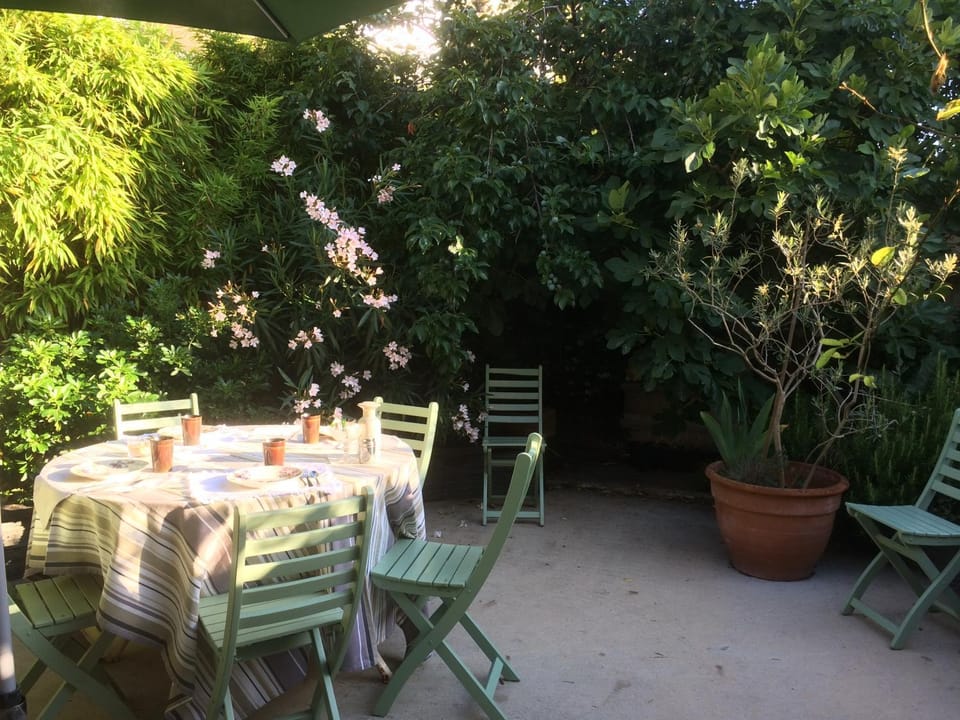 Patio, Garden, Garden, Balcony/Terrace, Dining area, Breakfast, Breakfast, Continental breakfast, Continental breakfast