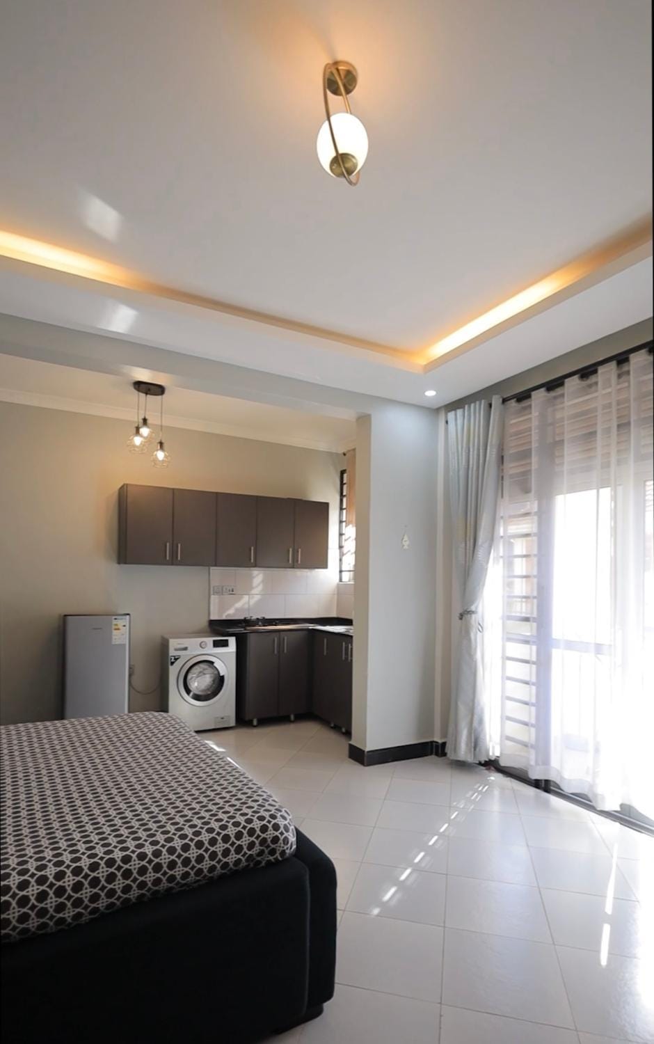 Bed, Kitchen or kitchenette, Bedroom, stove, washing machine