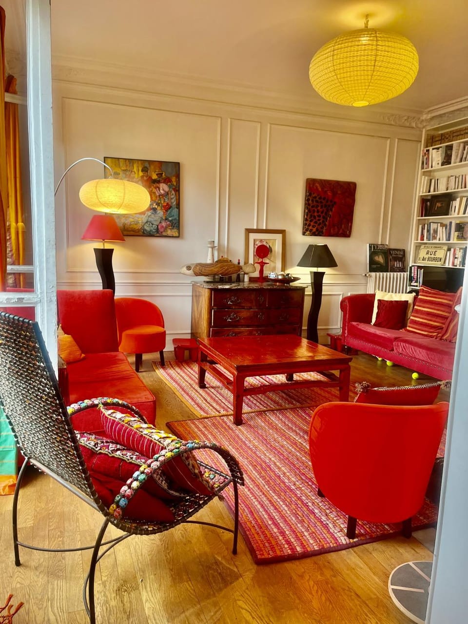 Party of 6!! Arc de Triomphe Apartment in Paris