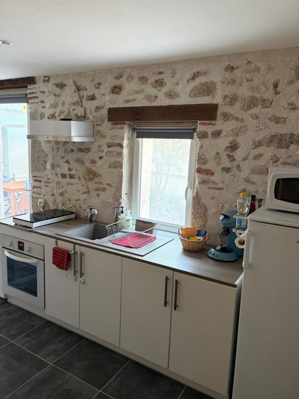 Kitchen or kitchenette, stove, kitchen