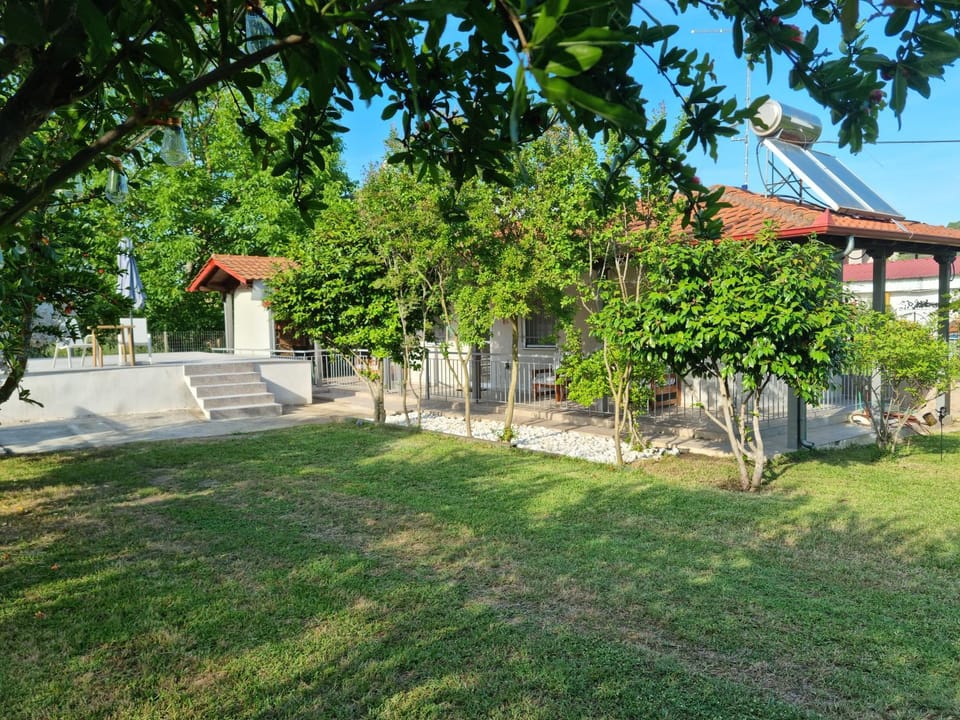 Small heaven of privacy and tranquility in Milies Stavros House in Decentralized Administration of Macedonia and Thrace