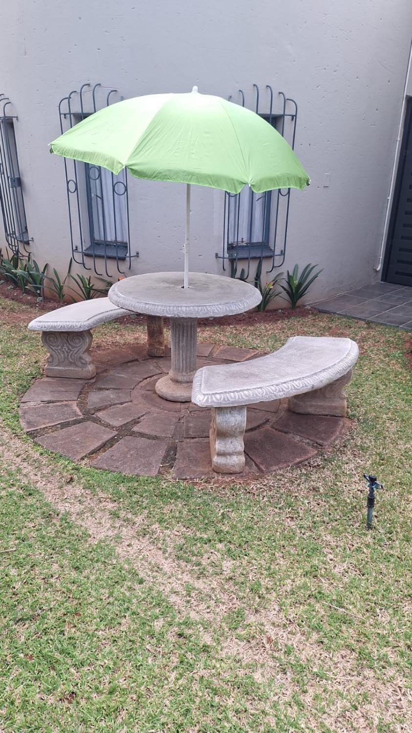 Patio, Balcony/Terrace