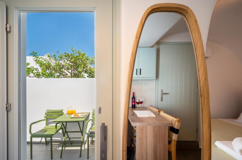 Balcony/Terrace, Balcony/Terrace