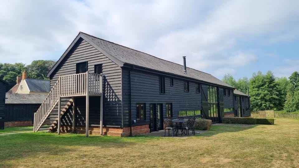 Spacious Barn Conversion - Vancouver - Vale Farm Barns House in Suffolk Coastal District