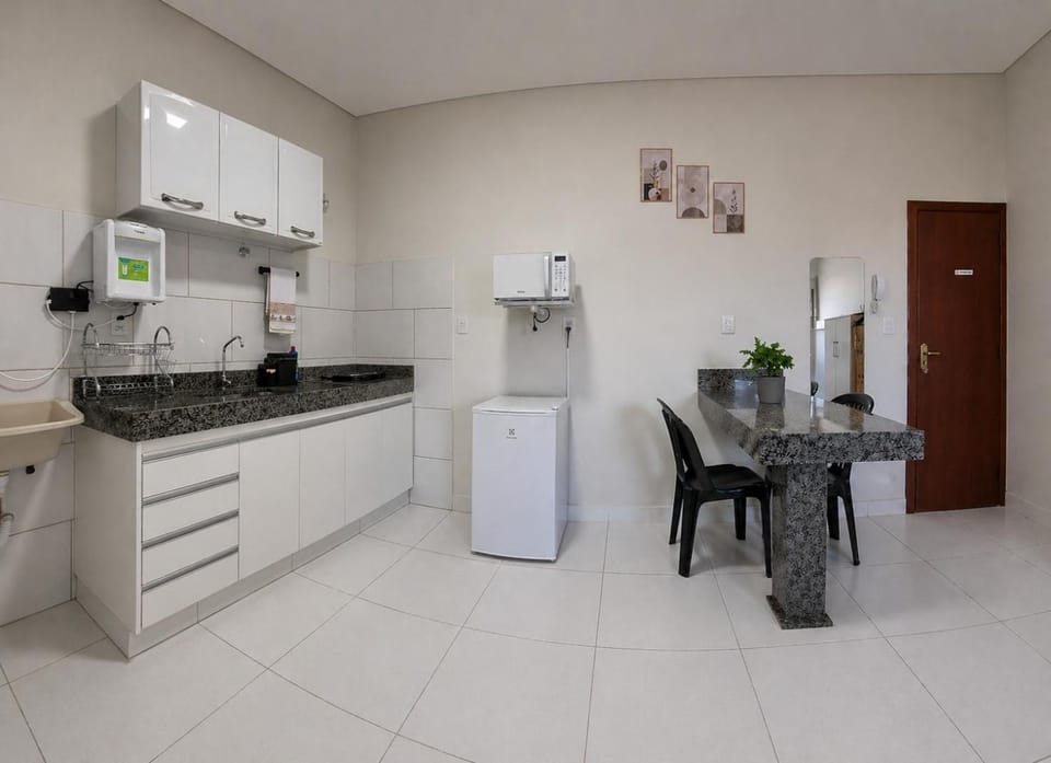 AP Completo Próx Centro, Hospitais, Dist Industrial Apartment in Montes Claros