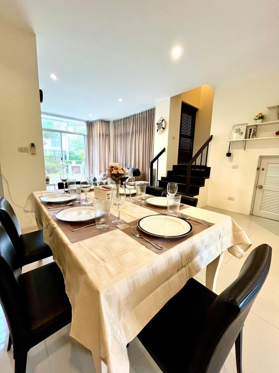 Spacious 2BR Pool Villa Beach Front at Hua Hin House in Hua Hin District