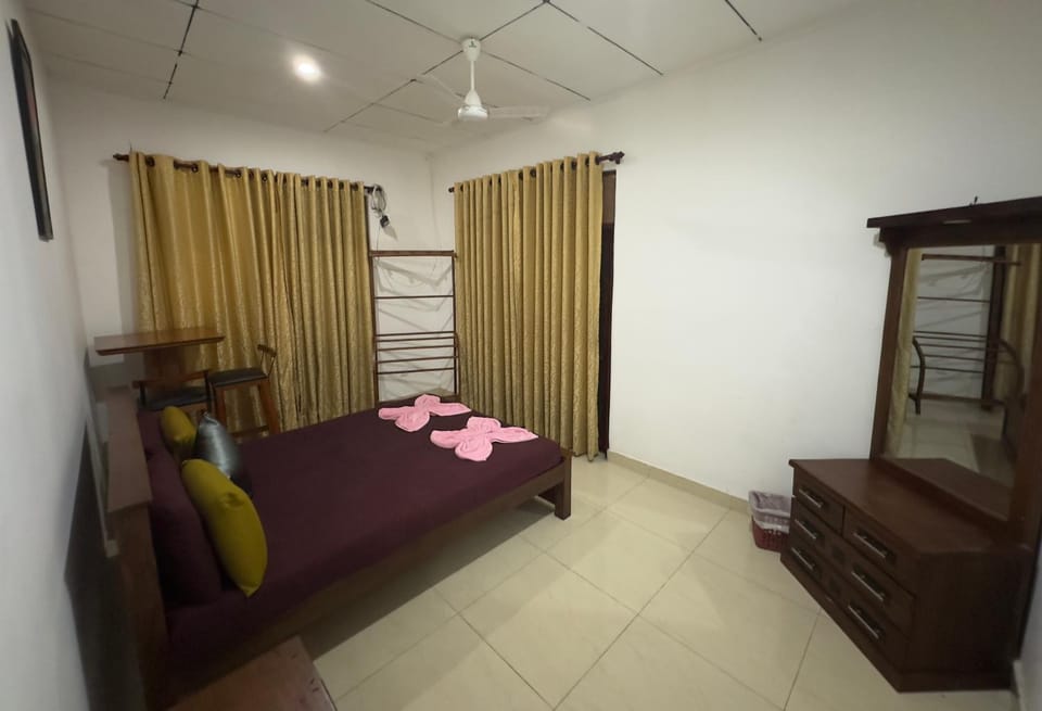 Solace More Hotel - Battaramulla Bed and Breakfast in Western Province