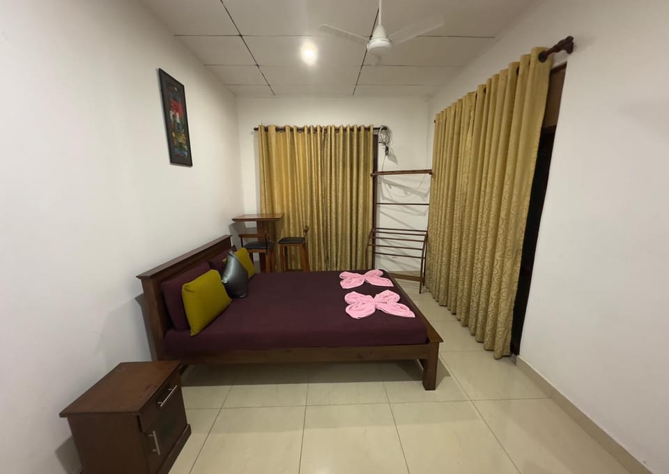 Solace More Hotel - Battaramulla Bed and Breakfast in Western Province