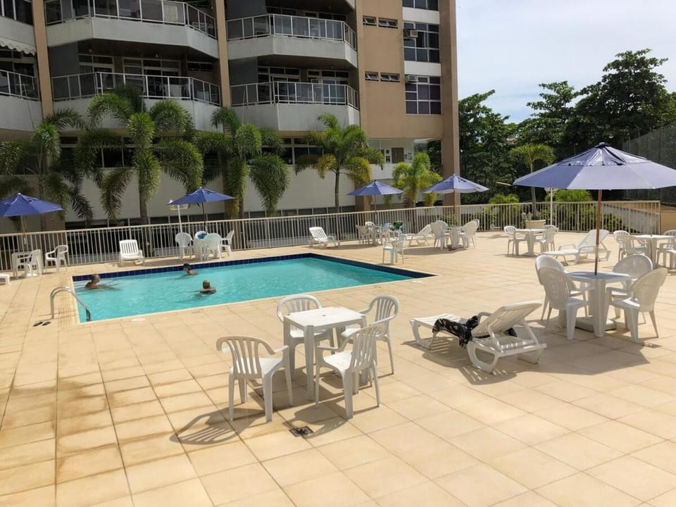 Apartamento em frente à praia da Barra da Tijuca - Posto 5 Apartment in Rio de Janeiro