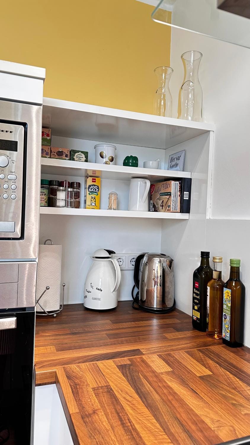 Coffee/tea facilities, Kitchen or kitchenette