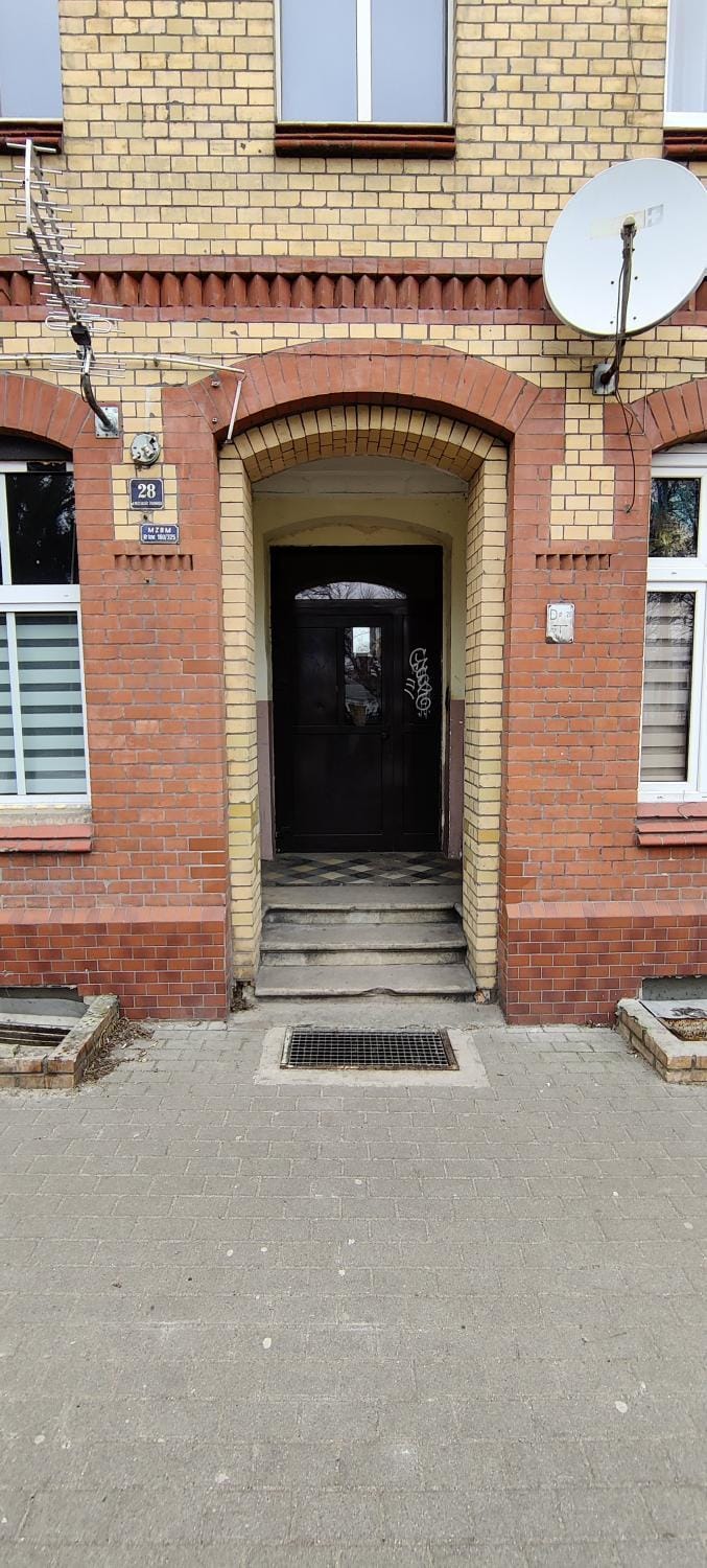 Property building, Facade/entrance