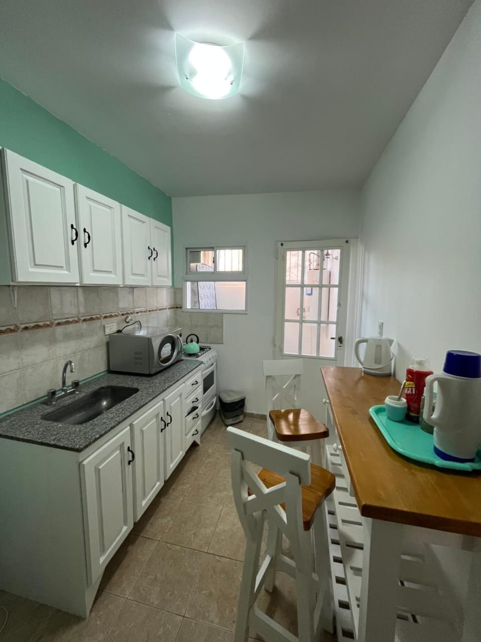 Coffee/tea facilities, Kitchen or kitchenette